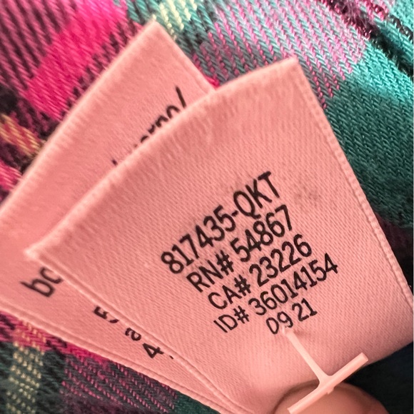 Victoria’s Secret Pink Green Plaid Pajama Pants Elastic Ankles L Short 26” Ins - Picture 7 of 9